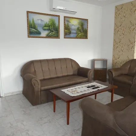 Halasi Szallashely Διαμέρισμα Hajdúszoboszló