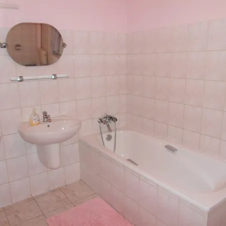 Apartament Halasi Szallashely *